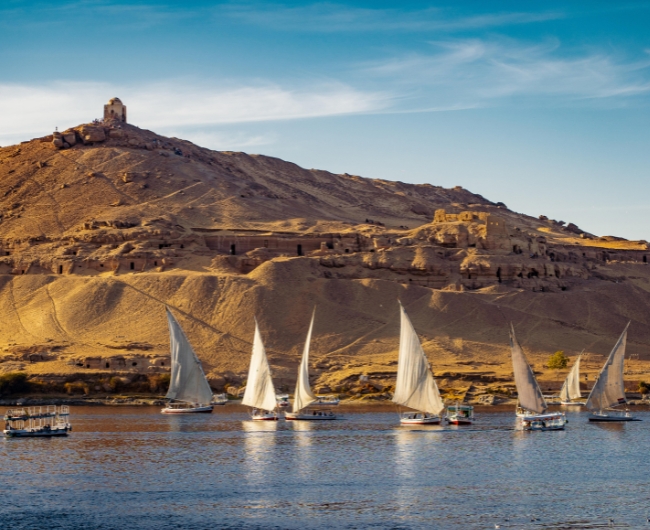 Egipto esencial con Madrid | Salida: 26 de Enero 2027  